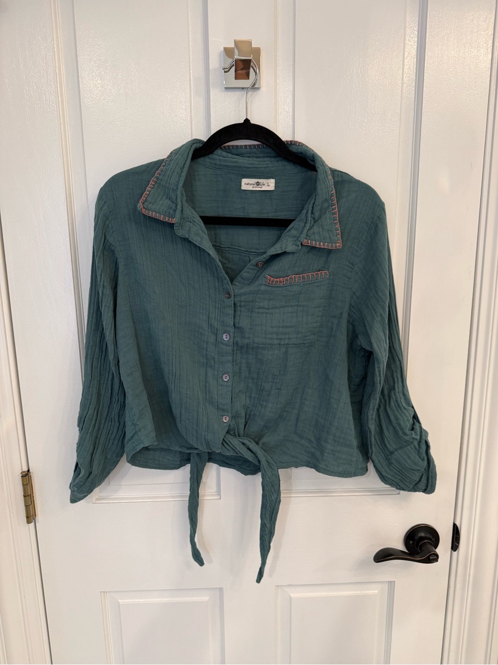 NATURAL LIFE Seafoam Green Tie-Front Button Down Shirt